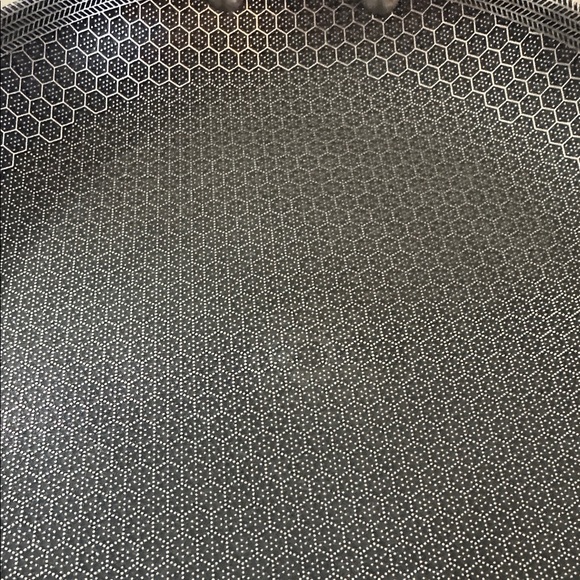 HEXCLAD Silver Non-Stick Frying Pan - Picture 7 of 8